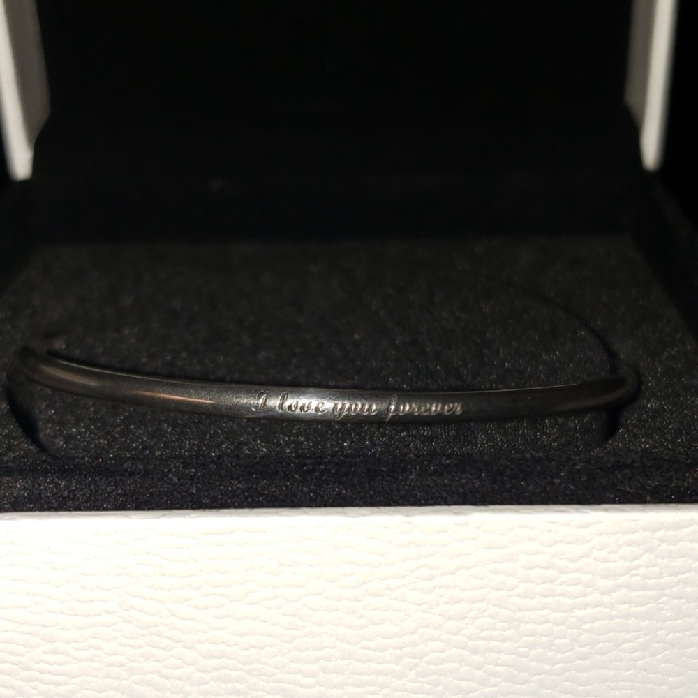 Pandora braclet